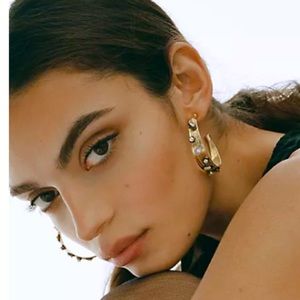 NWT Crystal Metallic hoop earrings